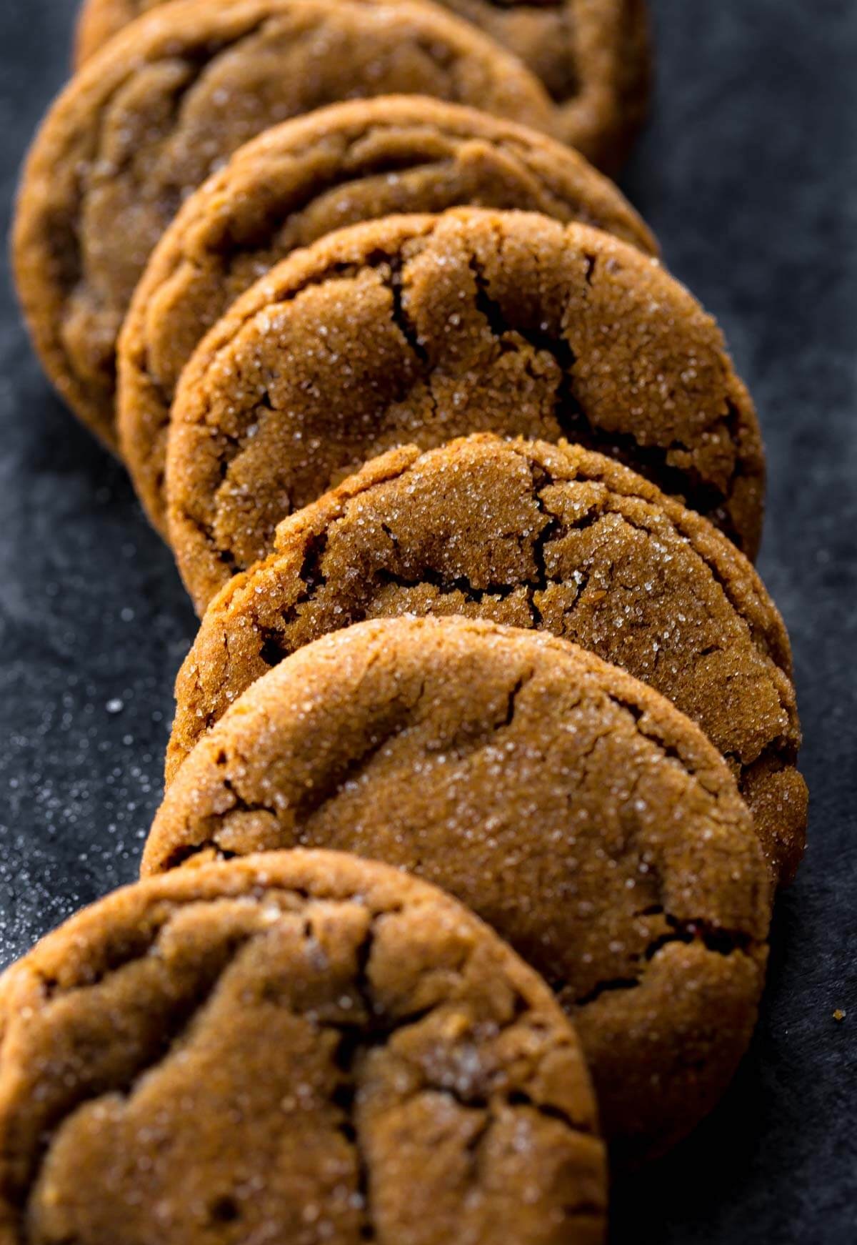 An image of a ginger molasses cookie